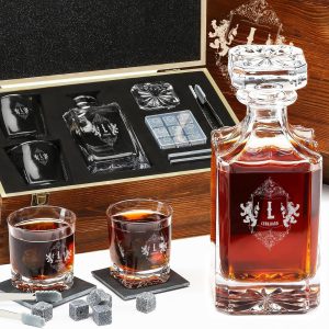 Personalisierbares Whisky Geschenkset mit Namensgravur