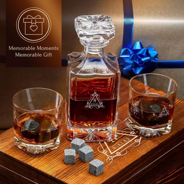 Gravierte Whiskyflasche zur Hochzeit